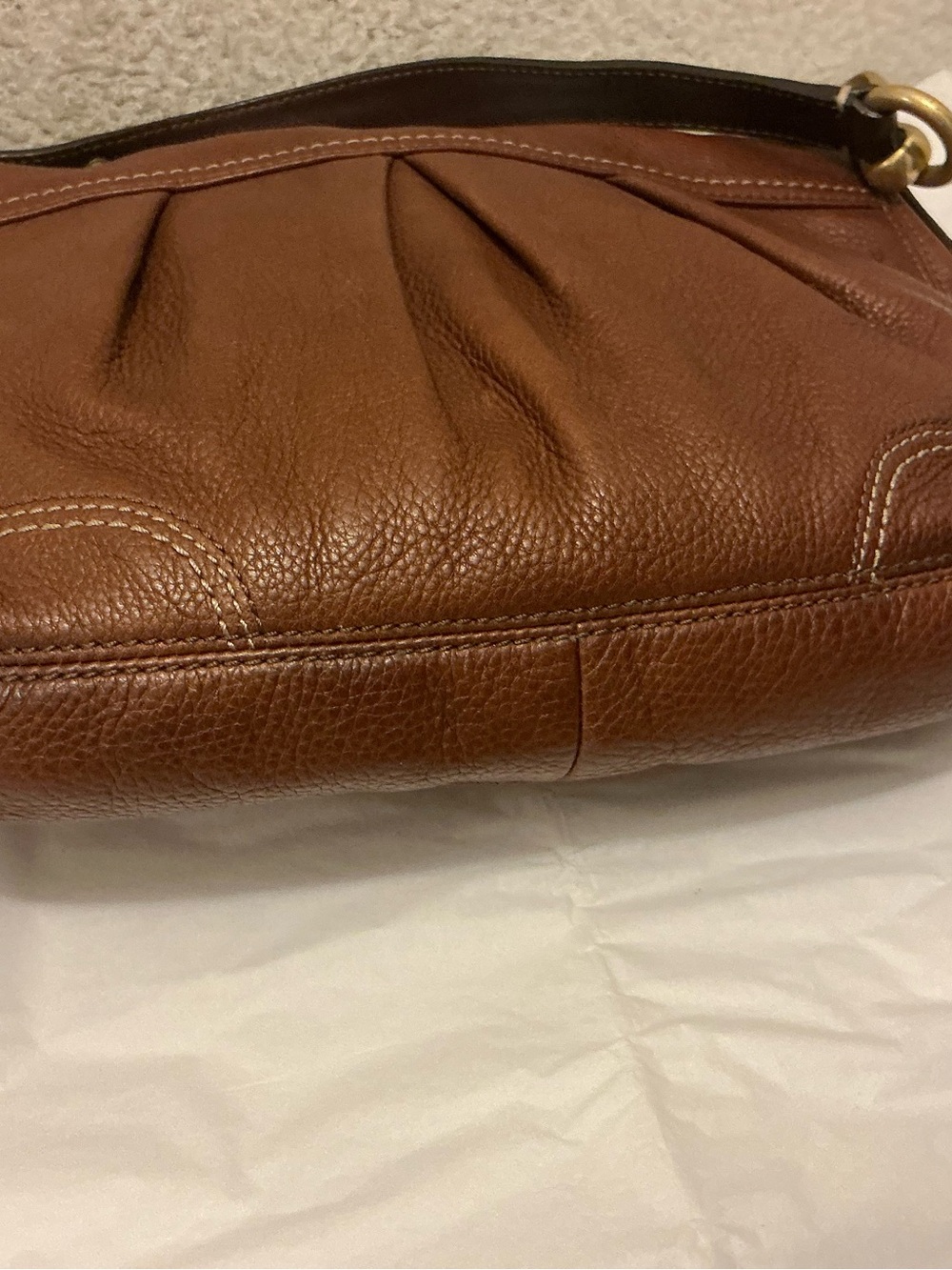 Coach 12917 Hamptons Brown Pebbled Leather Shoulder Bag with Gold-Tone Hardware - Picture 6 of 9